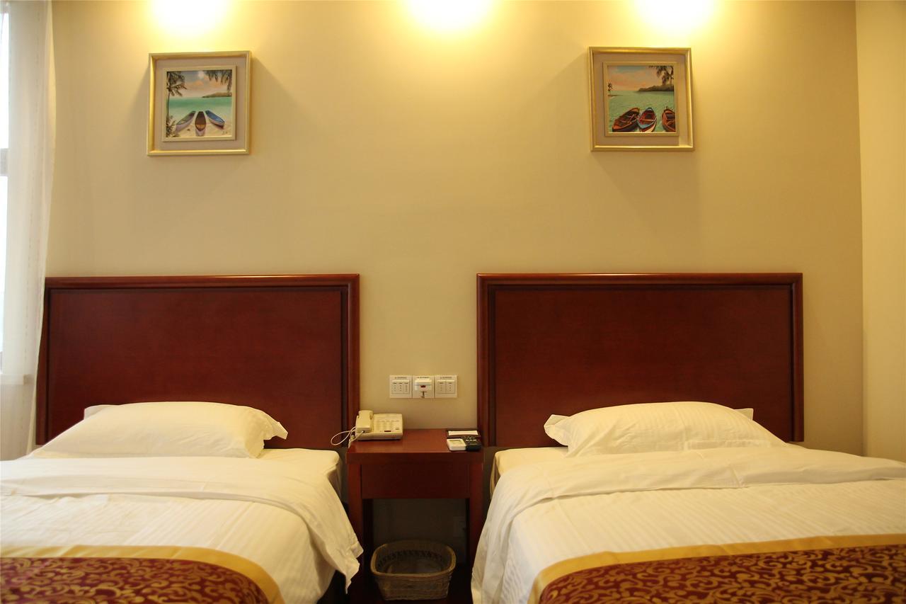 Greentree Alliance Shanghai Chongming Bayi Road Walking Street Hotel Buitenkant foto